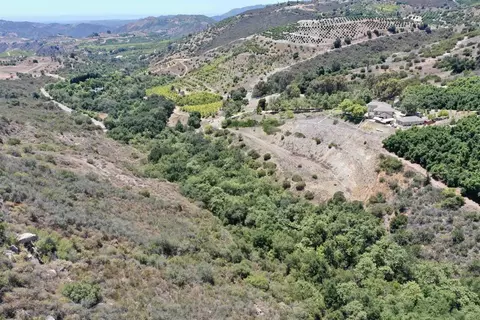 El Calamar, Temecula, CA 92590 photo 3