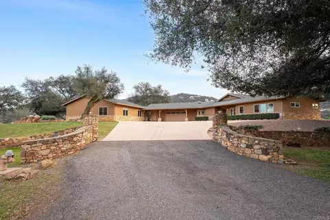 Exterior - 21916 Japatul Ln, Alpine, CA 91901 photo 7 of 12