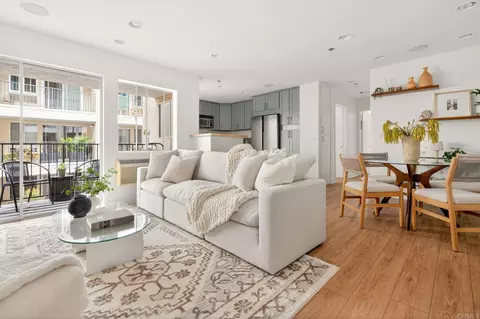 3795 Georgia St #202, San Diego, CA 92103