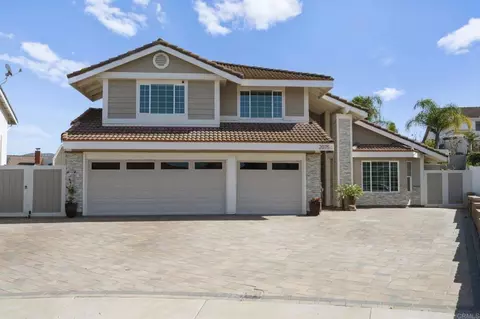 2075 Pierce Ct, El Cajon, CA 92019