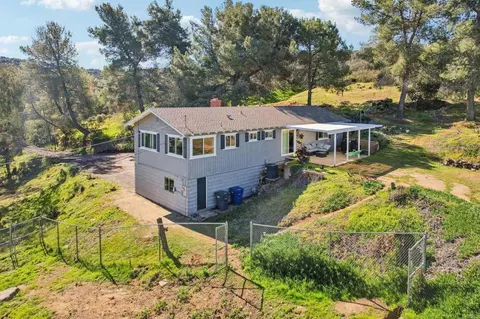 Exterior - 751 S Grade Rd, Alpine, CA 91901 photo 23 of 25