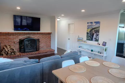 Living - 751 S Grade Rd, Alpine, CA 91901 photo 5 of 5