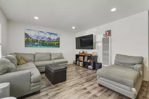 335 34th St # 5, San Diego, CA 92102