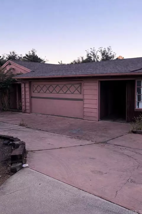 2045 Avila Ct, La Jolla, CA 92037