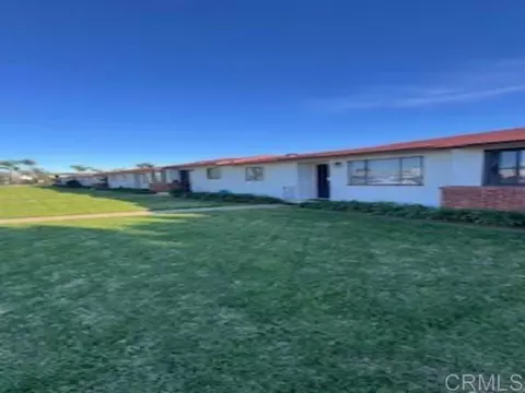 242 E Street St, Chula Vista, CA 91910 photo 2