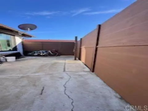 242 E Street St, Chula Vista, CA 91910 photo 5