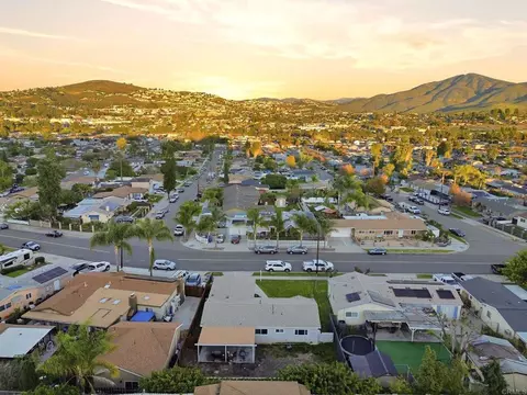 View/Area - 738 Carlsbad St, Spring Valley, CA 91977 photo 9 of 16