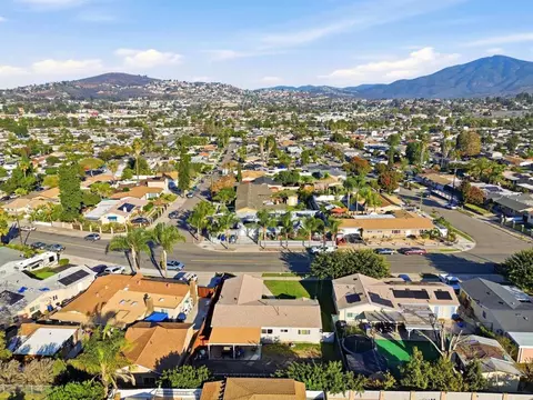 View/Area - 738 Carlsbad St, Spring Valley, CA 91977 photo 2 of 16