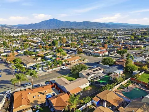 View/Area - 738 Carlsbad St, Spring Valley, CA 91977 photo 1 of 16