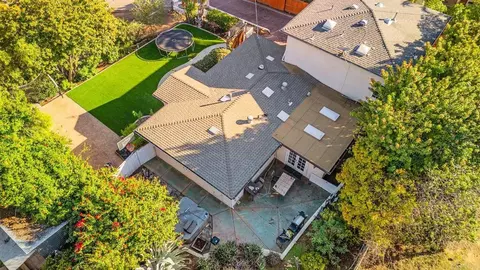 View/Area - 10820 Dutton Dr, La Mesa, CA 91941 photo 2 of 6