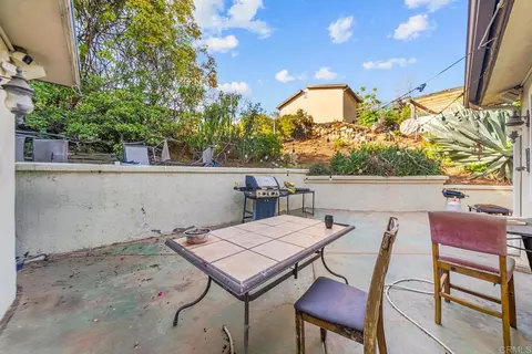 Exterior - 10820 Dutton Dr, La Mesa, CA 91941 photo 6 of 16