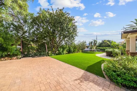 Exterior - 10820 Dutton Dr, La Mesa, CA 91941 photo 8 of 16
