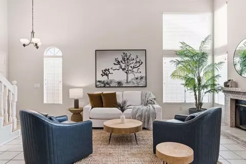 609 Mustang Gln, Escondido, CA 92027