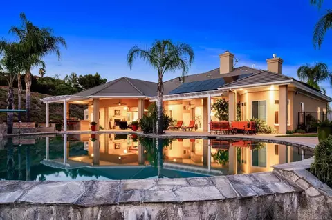 2772 Firebrand Dr, Alpine, CA 91901