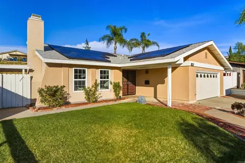 8554 Rancho Canada Rd, El Cajon, CA 92021