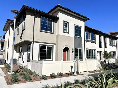 515 Avenida Centro #102, Chula Vista, CA 91910