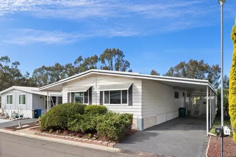 7467 Mission Gorge Rd #SPC 10, Santee, CA 92071 photo 2