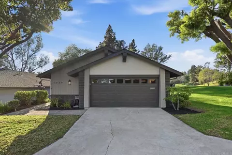 1039 La Casa Dr, San Marcos, CA 92078
