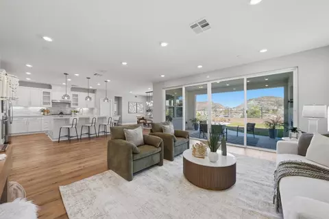 2940 Gait Way, Escondido, CA 92029