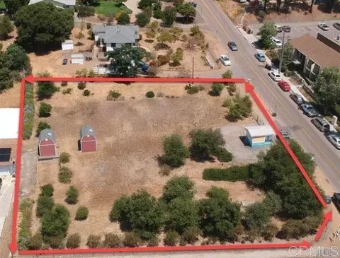 12120 Rockcrest Rd, Lakeside, CA 92040 photo 2