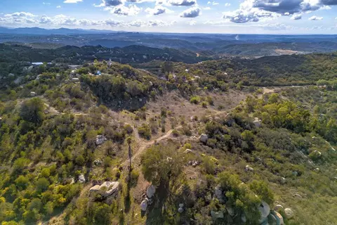 2494 Donnil Ln, Fallbrook, CA 92028 photo 11