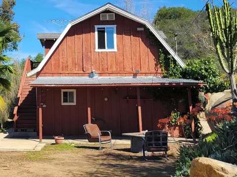 2494 Donnil Ln, Fallbrook, CA 92028 photo 3
