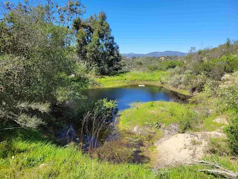 2494 Donnil Ln, Fallbrook, CA 92028 photo 5