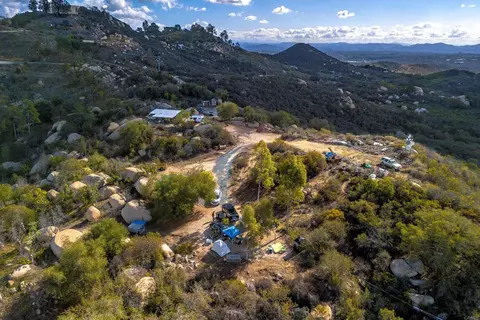 2494 Donnil Ln, Fallbrook, CA 92028 photo 12
