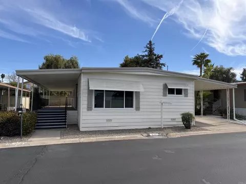 8301 Mission Gorge Rd #233, Santee, CA 92071