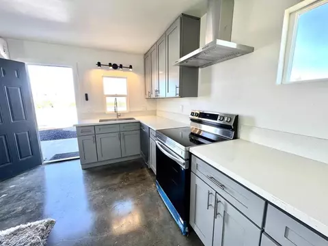 Kitchen - 2774 Kickapoo Trl, Landers, CA 92285 photo 1 of 6