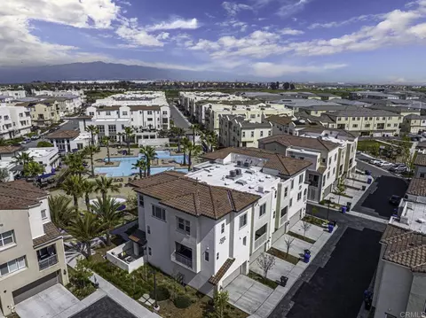 5211 Beachfront Cove St #10, San Diego, CA 92154