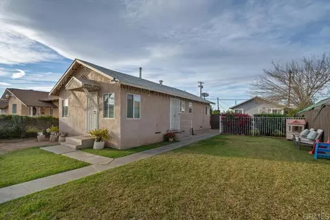 347 E B St, Brawley, CA 92227