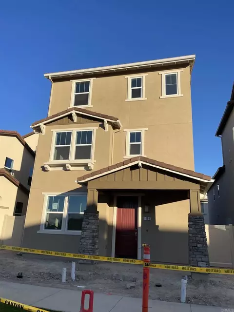 1498 Pershing Rd, Chula Vista, CA 91913
