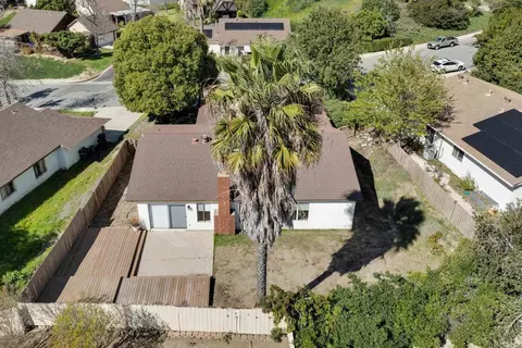 View/Area - 9931 Knollview Dr, Spring Valley, CA 91977 photo 1 of 2