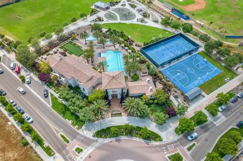 1665 Santa Alexia Ave #1, Chula Vista, CA 91913