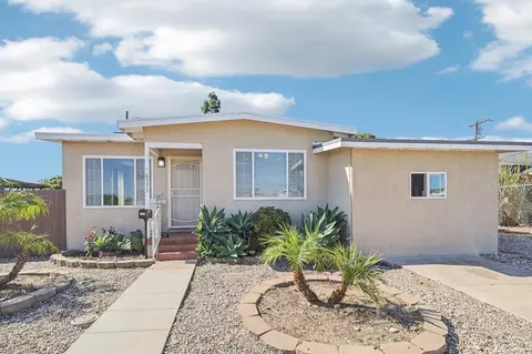 6553 Lemarand Ave, San Diego, CA 92115