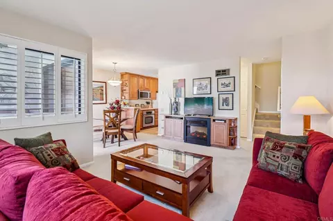 3097 Cowley Way #3, San Diego, CA 92117
