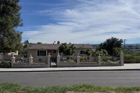 3041 Menlo Ave, San Diego, CA 92105