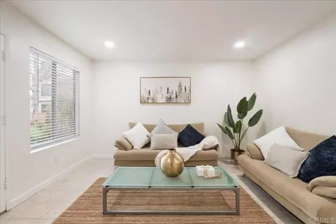 489 S Lincoln Ave, El Cajon, CA 92020