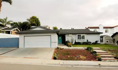 9011 Joan St, Spring Valley, CA 91977