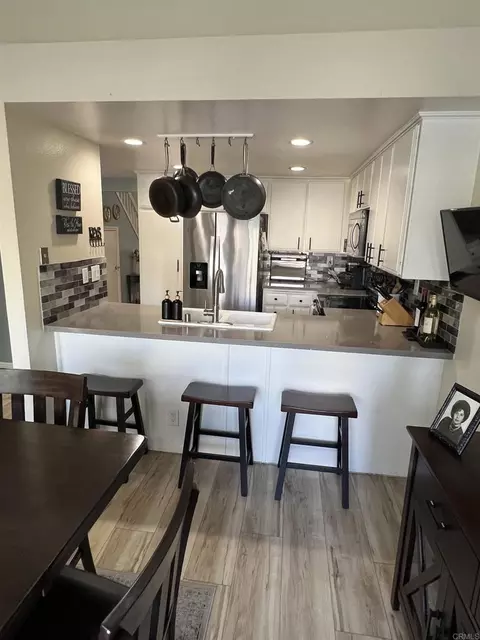 Kitchen - 5722 E Stillwater Ave #113, Orange, CA 92869 photo 3 of 4