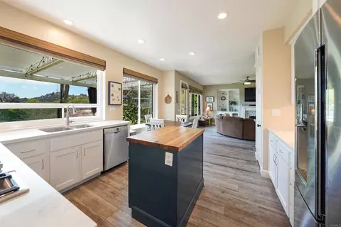 Kitchen - 16666 Granite Dr, Ramona, CA 92065 photo 1 of 3