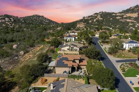 View/Area - 16666 Granite Dr, Ramona, CA 92065 photo 7 of 9