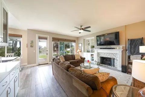 Living - 16666 Granite Dr, Ramona, CA 92065 photo 2 of 4