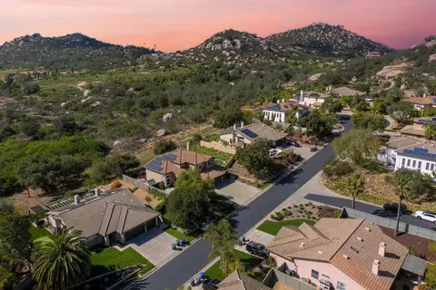 View/Area - 16666 Granite Dr, Ramona, CA 92065 photo 5 of 9