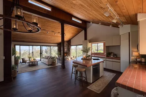 Kitchen - 10447 Chevy Lane Ln, La Mesa, CA 91941 photo 5 of 5