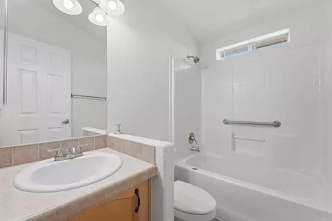 Bath - 909 Tierra De Luna, Boulevard, CA 91905 photo 3 of 3
