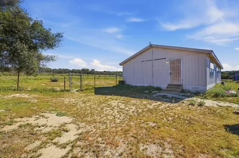 Exterior - 909 Tierra De Luna, Boulevard, CA 91905 photo 5 of 13