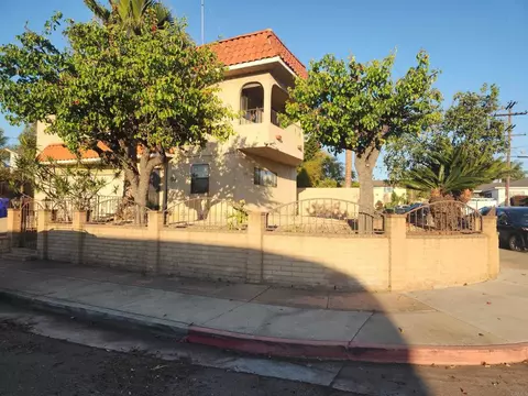 4208 Napier St, San Diego, CA 92110