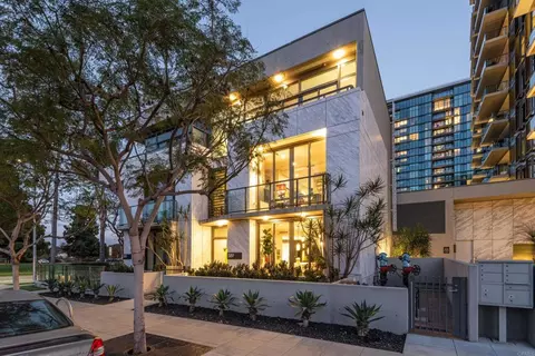589 Palm St, San Diego, CA 92103